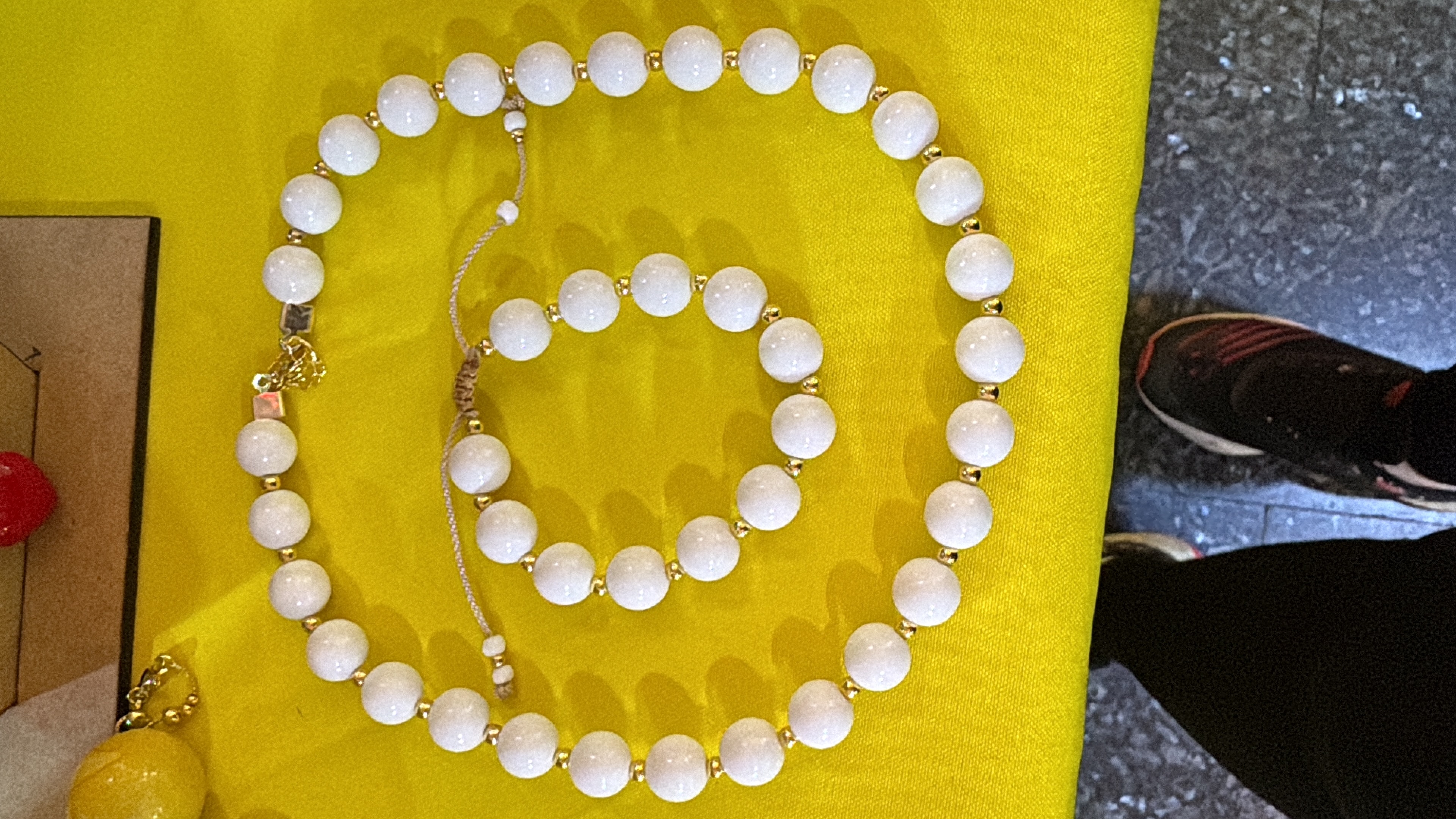 Collar acrílico 2