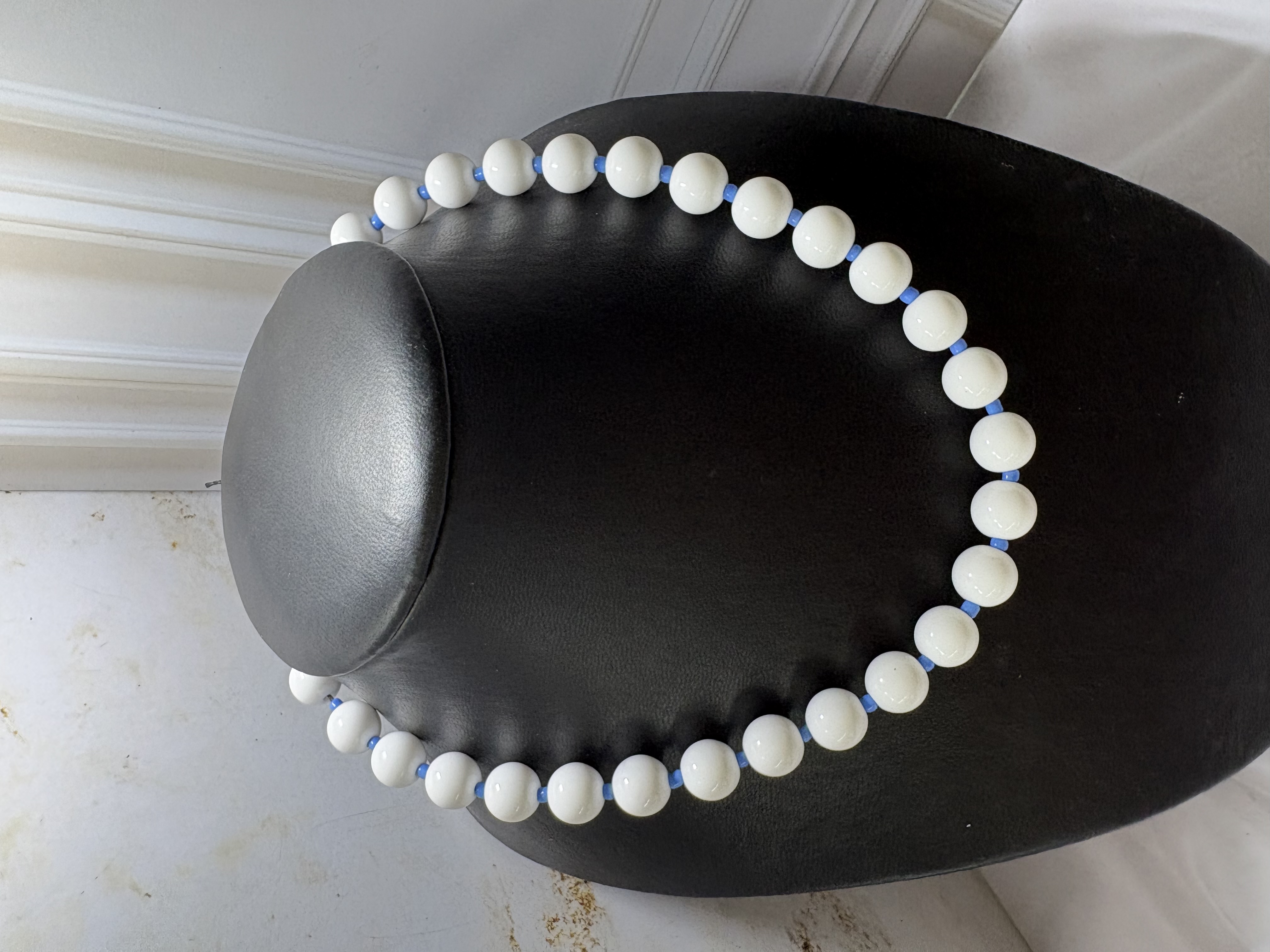 Collar acrílico 8